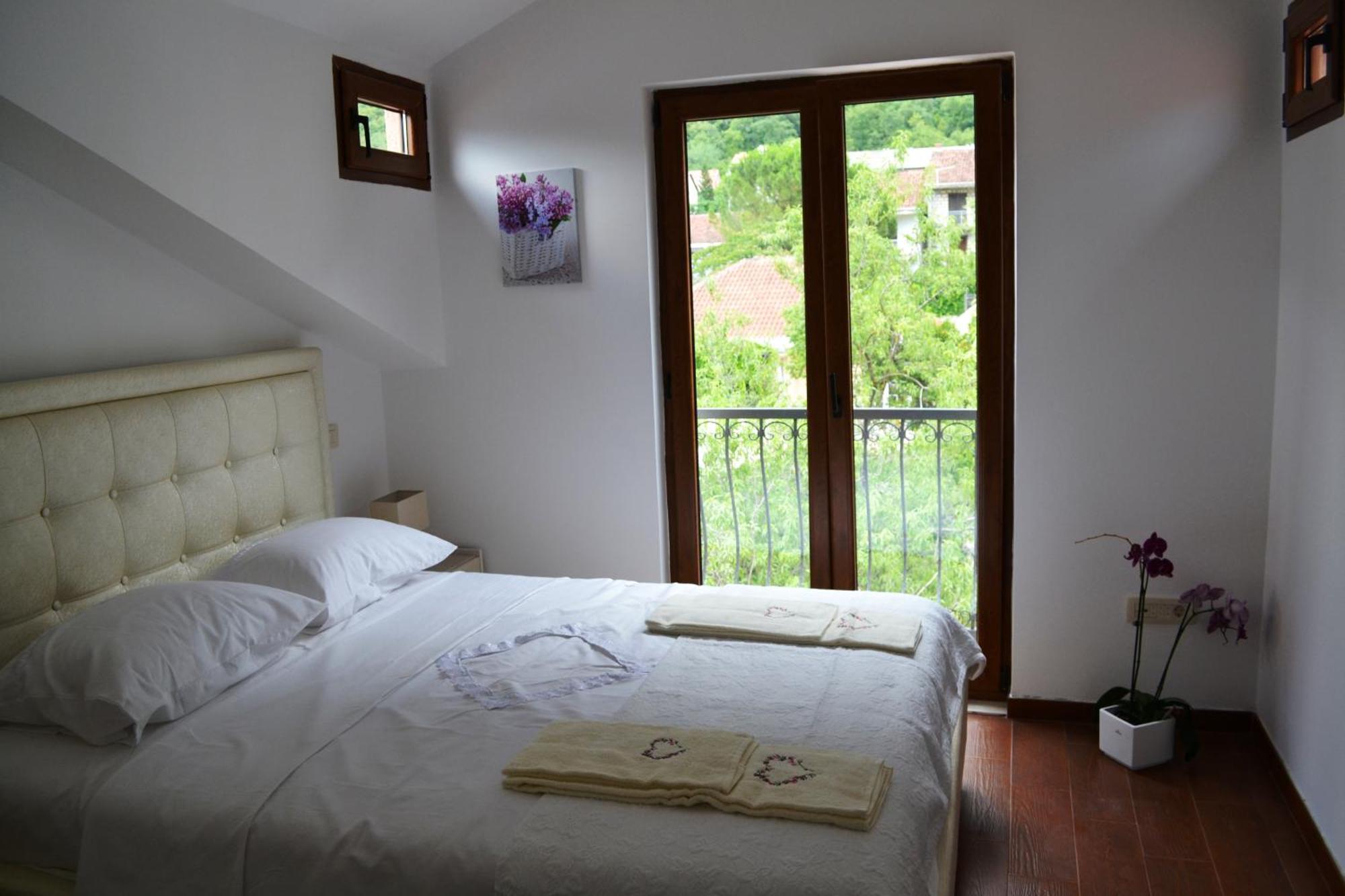Bocche Di Cattaro Apartments מראה חיצוני תמונה