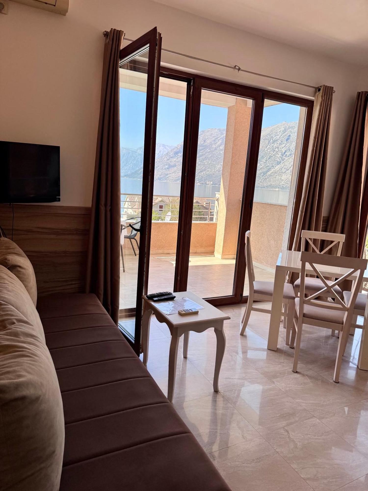 Bocche Di Cattaro Apartments מראה חיצוני תמונה
